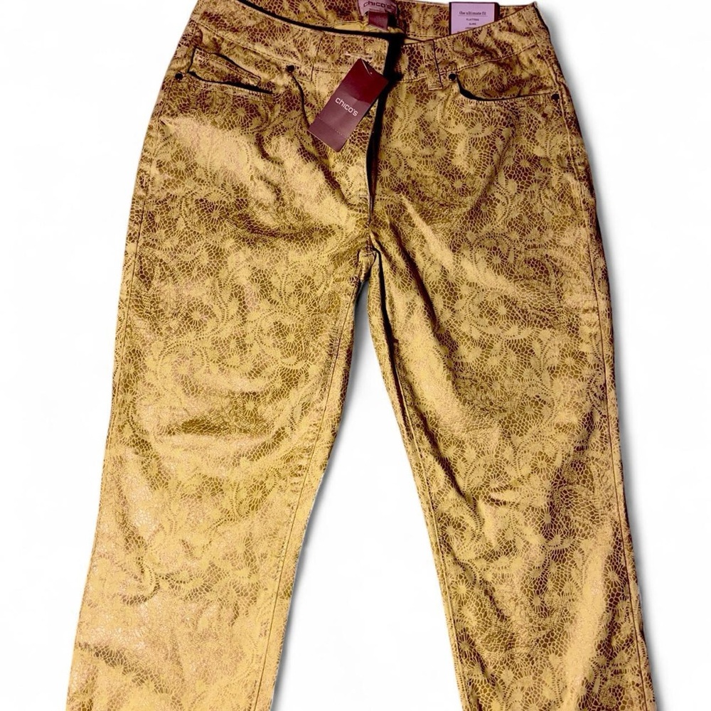 New with tags Light green Patterned women’s Pants